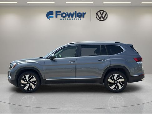 Used 2024 Volkswagen Atlas SEL AWD/4WD image 4