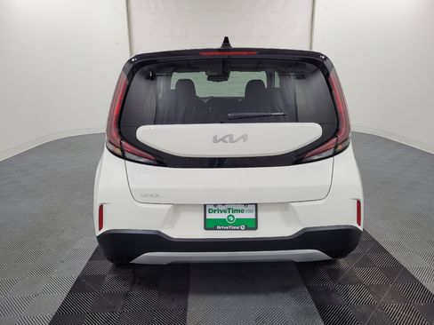 Used 2025 Kia Soul S image 6