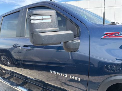Certified 2021 Chevrolet Silverado 2500 LT w/ Convenience Package AWD/4WD image 3