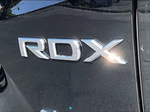 Certified 2025 Acura RDX SH-AWD w/ Advance Package image 8