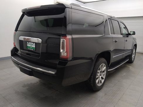 Used 2019 GMC Yukon XL Denali w/ Open Road Package image 9