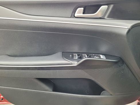 Used 2022 Kia K5 LX image 22