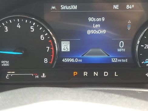 Used 2022 Ford Explorer XLT w/ Equipment Group 202A AWD/4WD image 24
