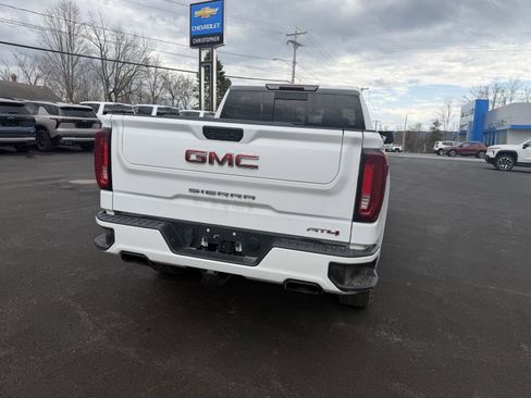 Used 2021 GMC Sierra 1500 AT4 w/ AT4 Preferred Package image 6