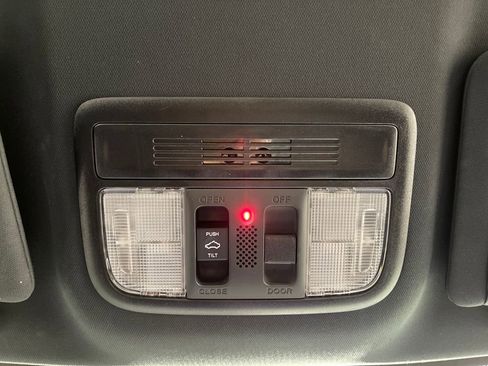 Used 2018 Honda Civic Si image 29