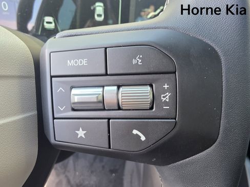 New 2025 Kia K4 GT-Line image 21