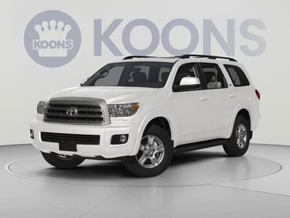 Used 2017 Toyota Sequoia SR5 w/ Premium Package