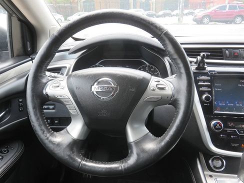 Used 2018 Nissan Murano SL AWD/4WD image 14