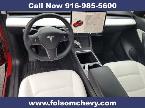 Used 2021 Tesla Model Y Long Range image 21