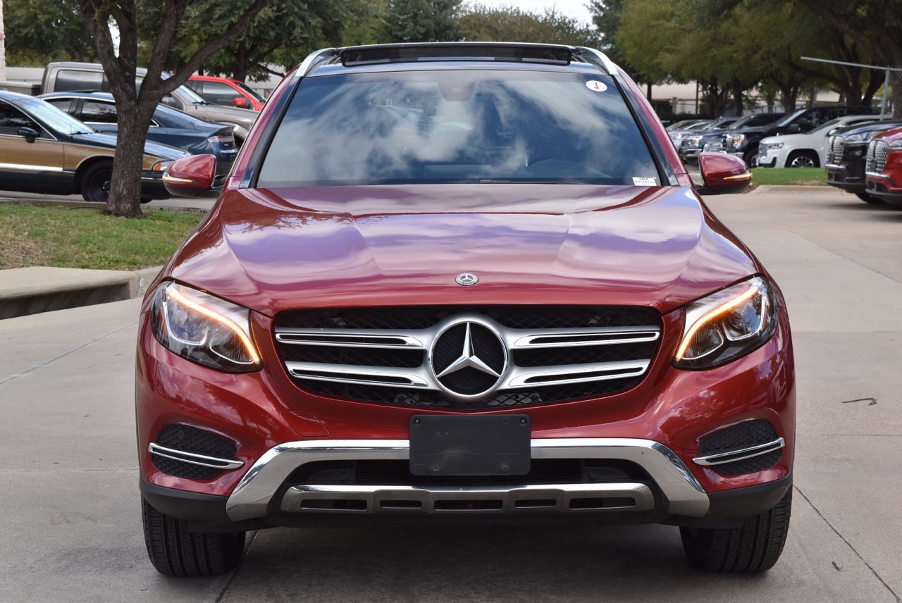 Used 2019 Mercedes-Benz GLC 300 image 3