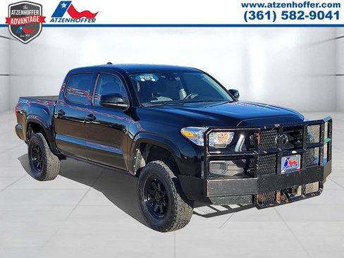 Used 2023 Toyota Tacoma SR image 1