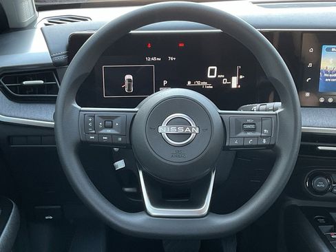 New 2026 Nissan Kicks SV image 18