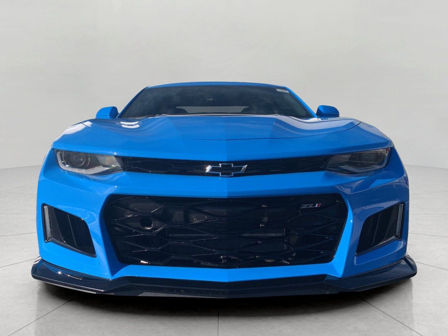 Used 2023 Chevrolet Camaro ZL1 RWD image 4