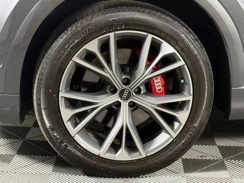 Used 2021 Audi Q8 Premium Plus w/ Premium Plus Package AWD/4WD image 12