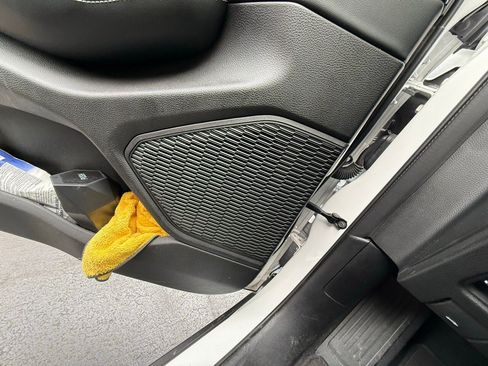 Used 2023 Jeep Grand Cherokee Altitude image 14