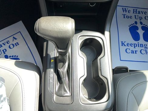 Used 2021 Chevrolet Colorado W/T w/ WT Convenience Package image 15