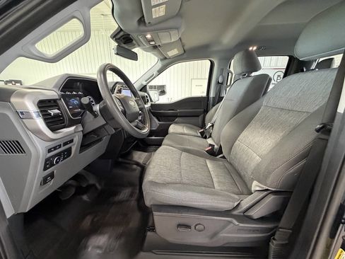Used 2022 Ford F150 XL w/ Equipment Group 101A High AWD/4WD image 9