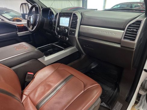 Used 2019 Ford F250 King Ranch w/ King Ranch Ultimate Package AWD/4WD image 25