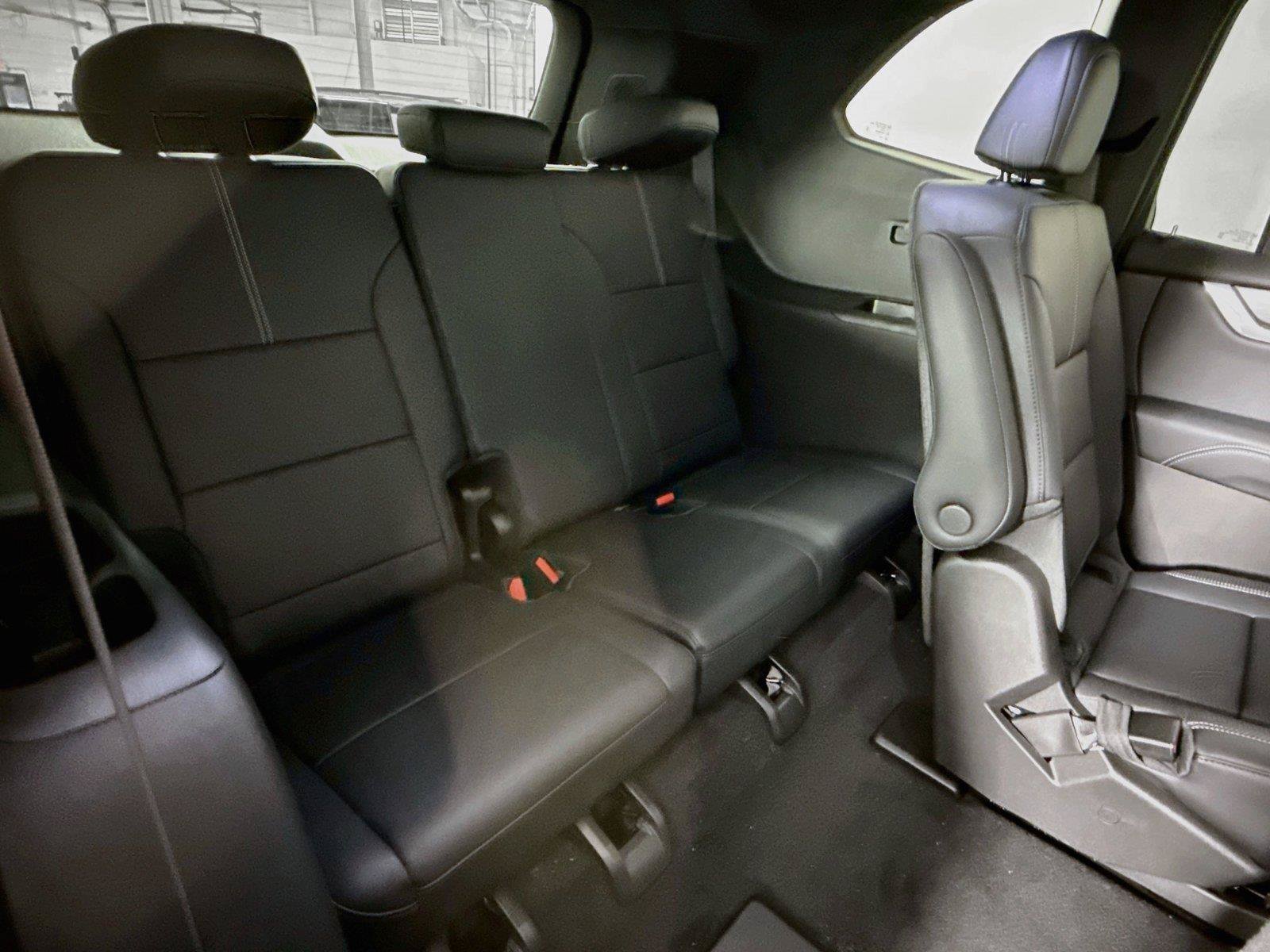 New 2027 GMC Acadia Elevation w/ Elevation Premium Package AWD/4WD image 21