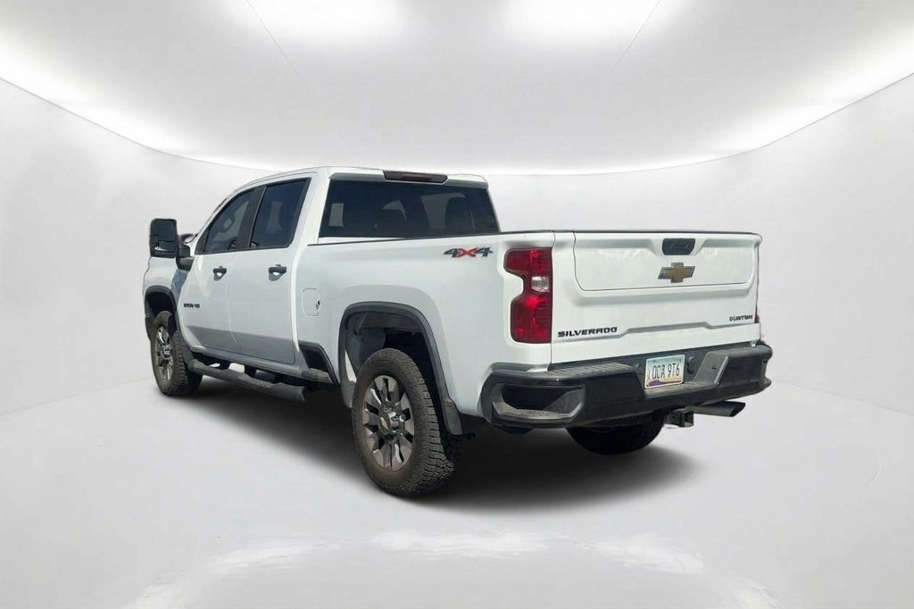 Used 2022 Chevrolet Silverado 2500 Custom w/ Gooseneck/5TH Wheel Package AWD/4WD image 8
