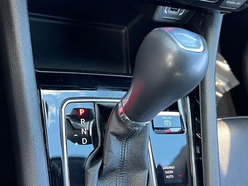 Used 2022 Jeep Compass Limited image 24