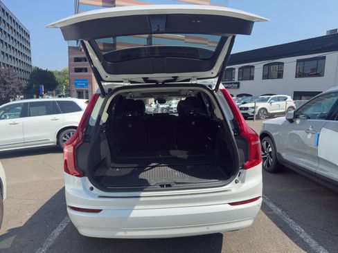 Certified 2023 Volvo XC90 B5 Core w/ Protection Package Premier image 6