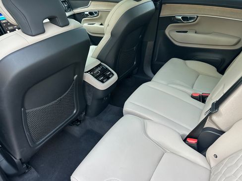 Certified 2026 Volvo XC90 B5 Core AWD/4WD image 14