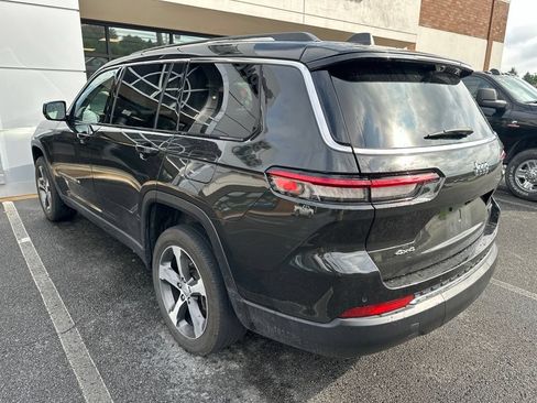 Used 2023 Jeep Grand Cherokee L Limited w/ Luxury Tech Group II AWD/4WD image 7
