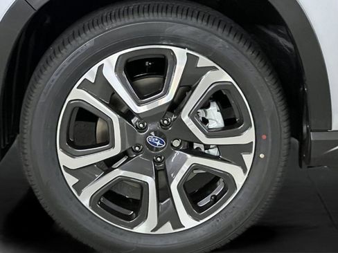 New 2025 Subaru Ascent Touring w/ Popular Package #2 image 27