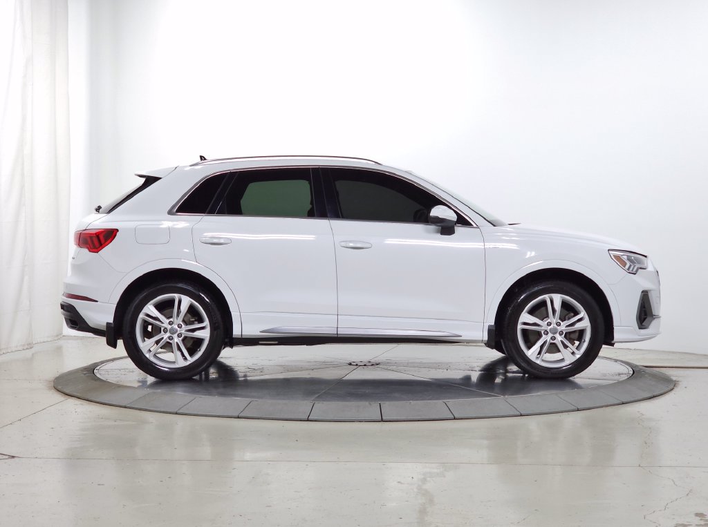 Used 2020 Audi Q3 2.0T Premium Plus AWD/4WD image 12