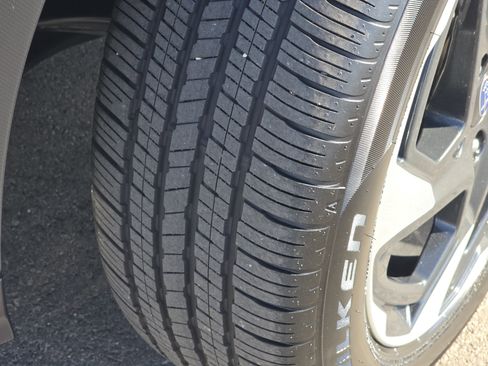 Used 2024 Subaru Crosstrek 2.5i Limited image 16