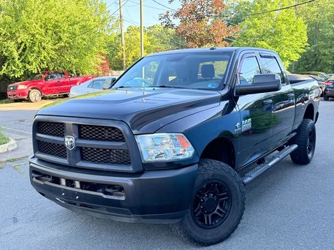 Used 2017 RAM 2500 Tradesman w/ Popular Equipment Group AWD/4WD image 2