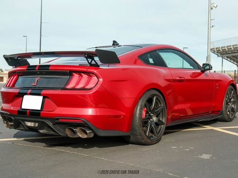Used 2020 Ford Mustang Shelby GT500 w/ Carbon Fiber Track Pack image 8