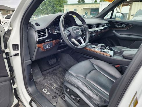 Used 2017 Audi Q7 3.0T Premium AWD/4WD image 12