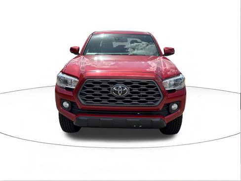 Used 2022 Toyota Tacoma TRD Off-Road w/ Technology Package AWD/4WD image 8