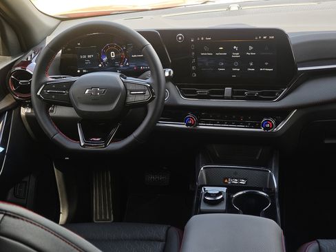 New 2026 Chevrolet Equinox RS w/ Safety and Technology Package FWD image 18