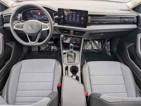 New 2026 Volkswagen Jetta SE image 29