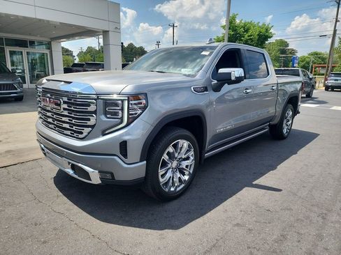 Certified 2026 GMC Sierra 1500 Denali w/ Denali Reserve Package AWD/4WD image 4