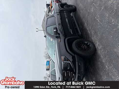 Used 2023 GMC Sierra 1500 AT4X image 1