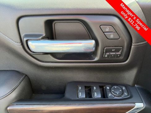 Used 2021 GMC Sierra 1500 SLT AWD/4WD image 18