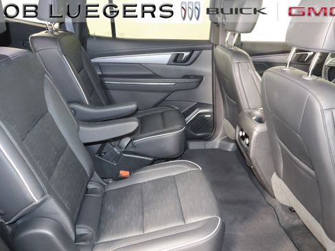 Certified 2025 Buick Enclave Sport Touring image 14