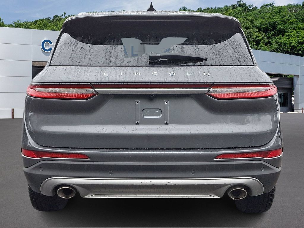 Used 2022 Lincoln Corsair AWD w/ Premium Package image 5