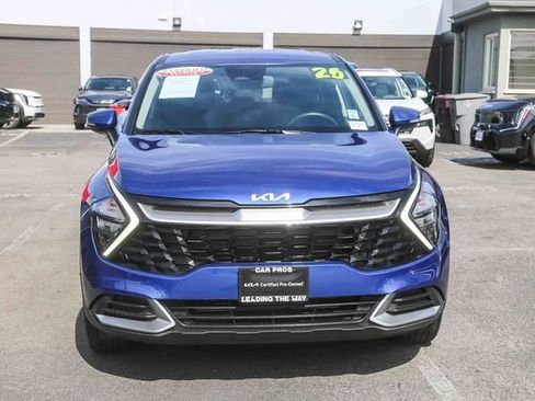 Used 2023 Kia Sportage EX FWD image 3
