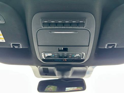 Used 2025 Ford F450 Platinum AWD/4WD image 17