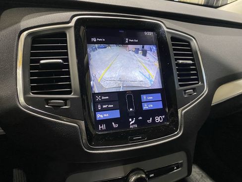 Used 2018 Volvo XC90 T5 Momentum w/ Convenience Package AWD/4WD image 6