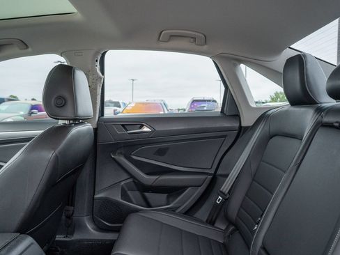 Used 2021 Volkswagen Jetta S FWD image 19