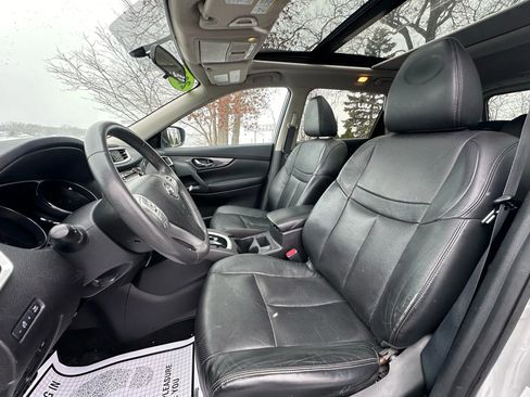 Used 2015 Nissan Rogue SL w/ SL Premium Package image 8