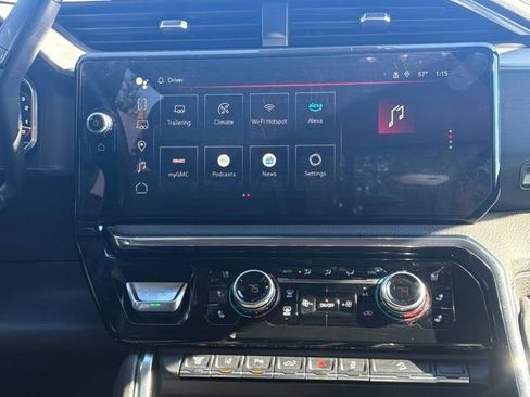 Certified 2024 GMC Sierra 2500 Denali w/ Denali Reserve Package image 25