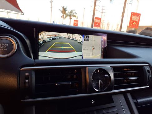 Used 2020 Lexus IS 300 F Sport image 13