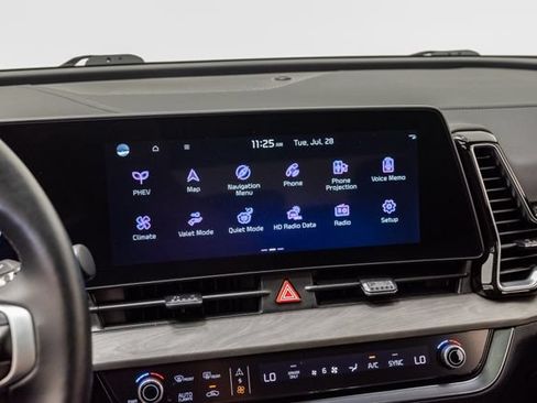 Certified 2025 Kia Sportage X-Line Prestige AWD/4WD image 16